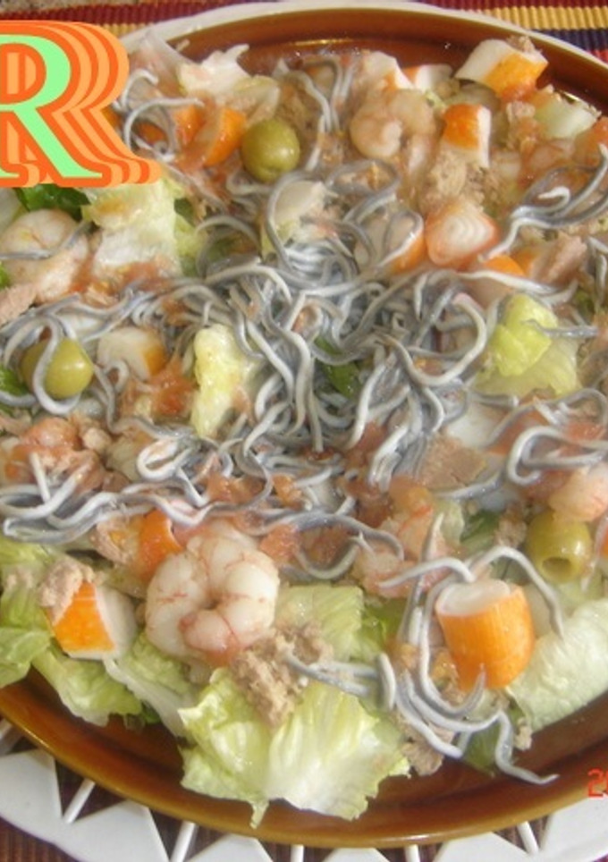Una foto de Ensalada marinera