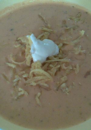 Una foto de Crema de tomate colombiana