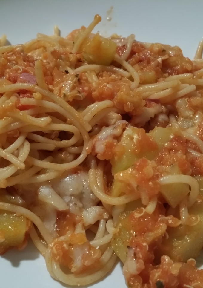 Una foto de Pasta integral con verduras