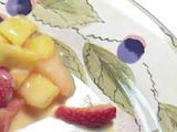 Postre de frutas tropicales al yogurt para diabéticos