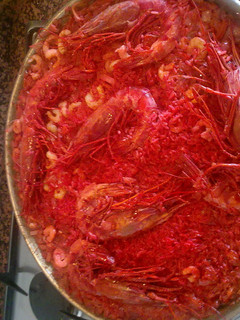 Una foto de Arroz rojo con carabineros