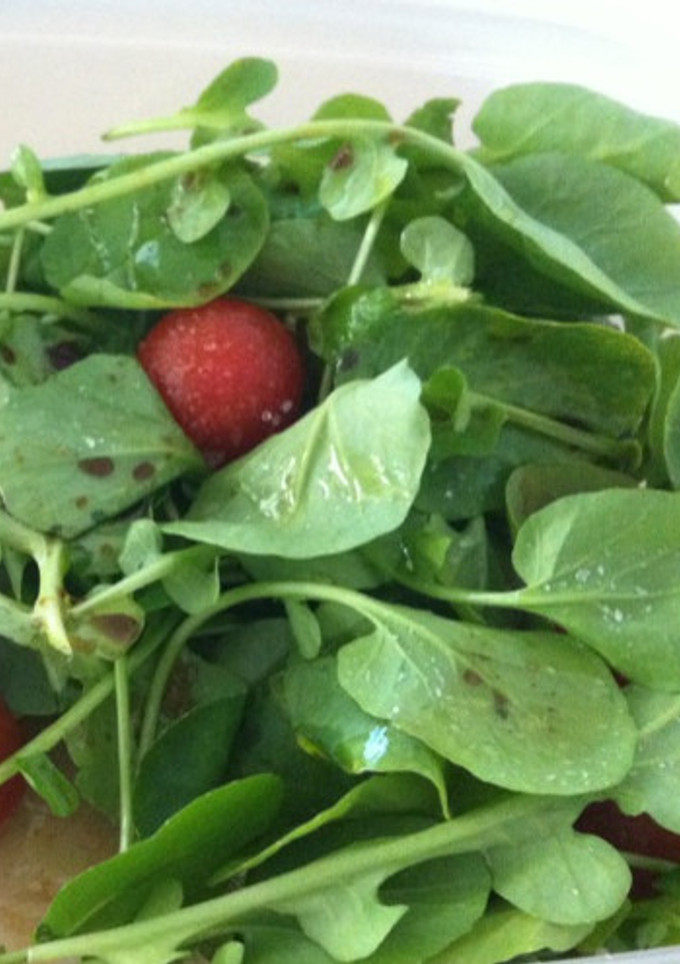 Una foto de Ensalada de canónigos