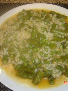 Una foto de Arroz con espárragos a la cerveza