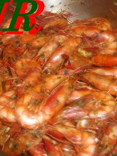 Una foto de Gambas o langostinos al coñac
