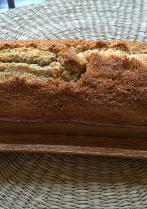 Una foto de Budín húmedo de coco