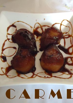 Una foto de Peras al vino tinto caramelizadas