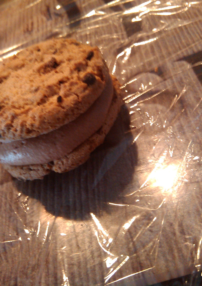 Una foto de Sandwhich de trufa helado