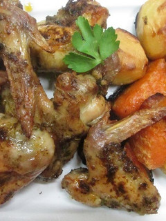 Una foto de Alitas adobadas al horno