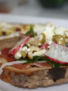 Una foto de Tostas con queso