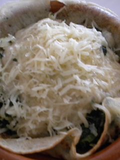 Una foto de Crepes gratinados de pescado