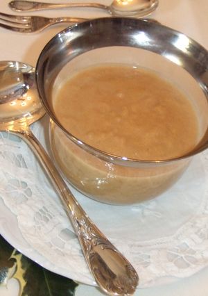 Una foto de Salsa de manzana a la mostaza