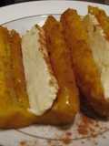 Plátanos de Ecuador rellenos de queso 