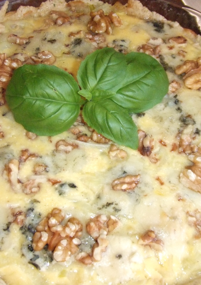 Una foto de Tarta de cebolla dulce al Roquefort