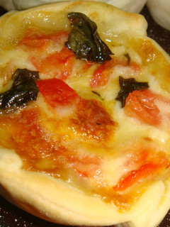 Una foto de Canastitas Caprese