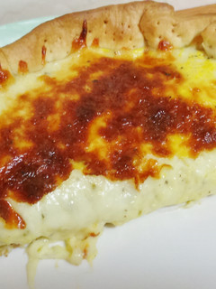 Una foto de Quiche de queso tetilla, mozzarella y pavo braseado