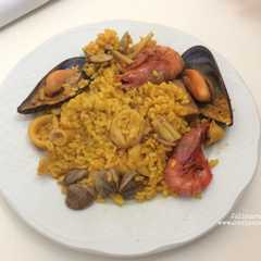Una foto de Arroz y Marisco AMC