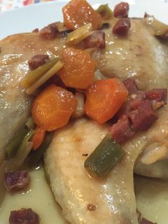 Una foto de Pollo al horno con verduritas fácil