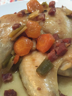 Una foto de Pollo al horno con verduritas fácil