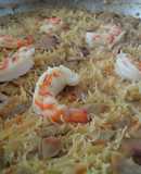 Fidegua de butifarra y calamares