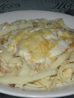 Una foto de Fideos de panqueques o crepes gratinados de mamá