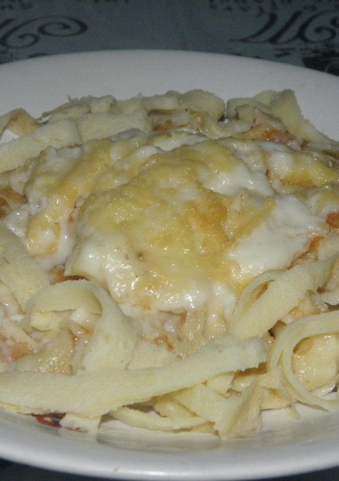 Una foto de Fideos de panqueques o crepes gratinados de mamá