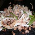Bisteck con morrón y cebolla