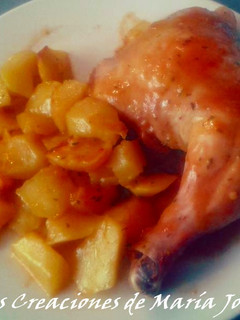 Una foto de Muslos de pollo a la campesina
