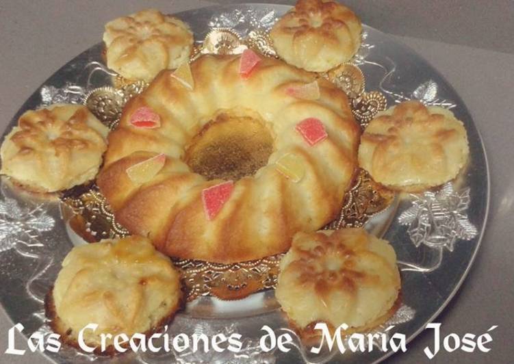 Pastel vasco y pastelitos