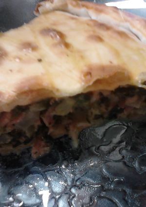 Una foto de Tarta de atún y acelga