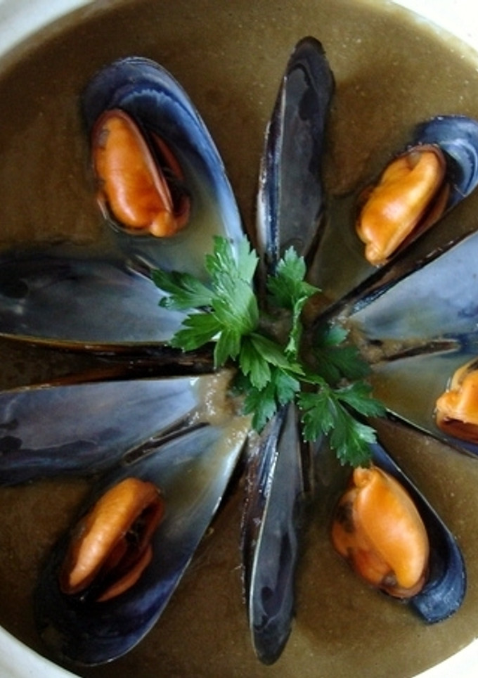 Una foto de Crema marinera de lentejas