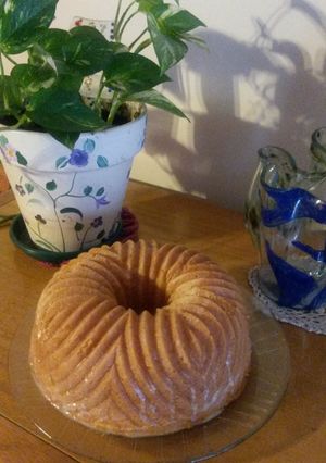 Una foto de Torta de pera y manteca