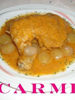 Una foto de Pollo con uvas al cava