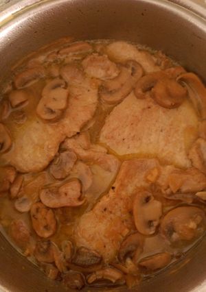 Una foto de Escalopes con champiñón