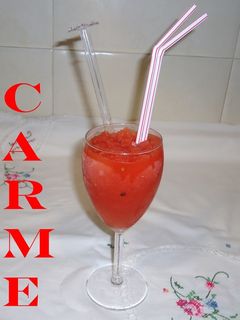 Una foto de Granizado de sandia y cava
