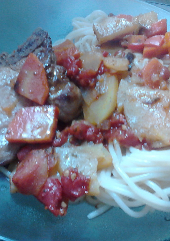 Una foto de Bifes de cerdo a la criolla