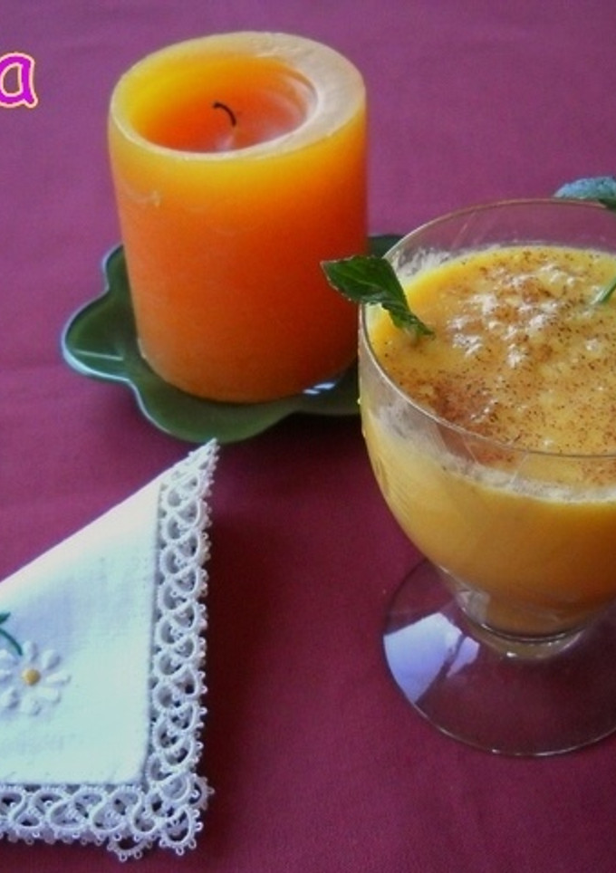Una foto de Batido helado de melocotón y naranja