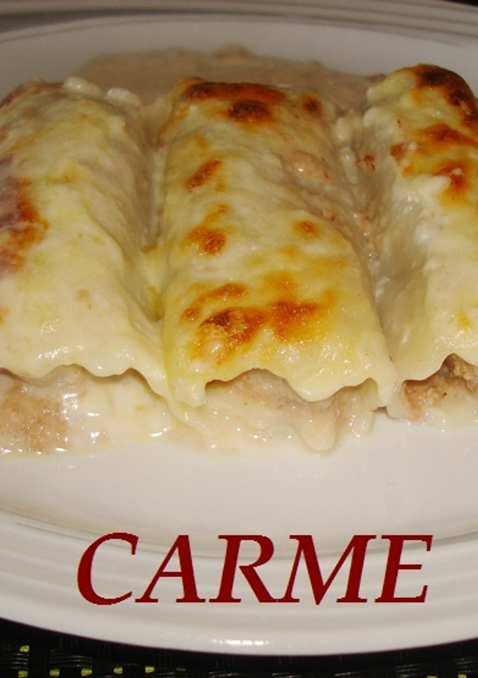 Una foto de Canelones trufados
