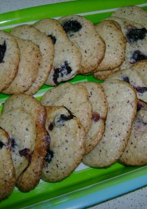 Una foto de Cookies de arándanos al té de frutos rojos