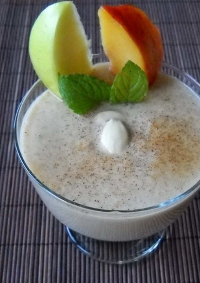 Una foto de Batido de fruta y almendras
