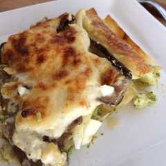 A picture of Lasagna de brócoli y setas.