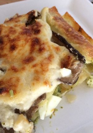 Una foto de Lasagna de brócoli y setas