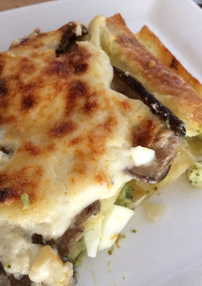 Una foto de Lasagna de brócoli y setas
