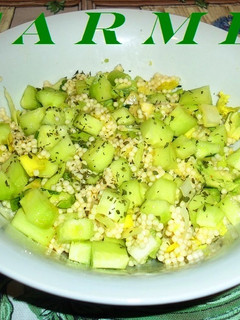 Una foto de Tabbouleh verde