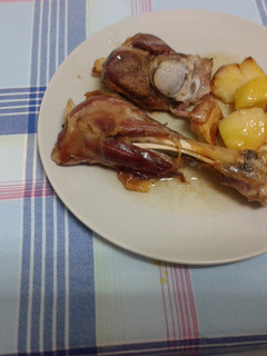 Una foto de Paletilla de cordero al horno