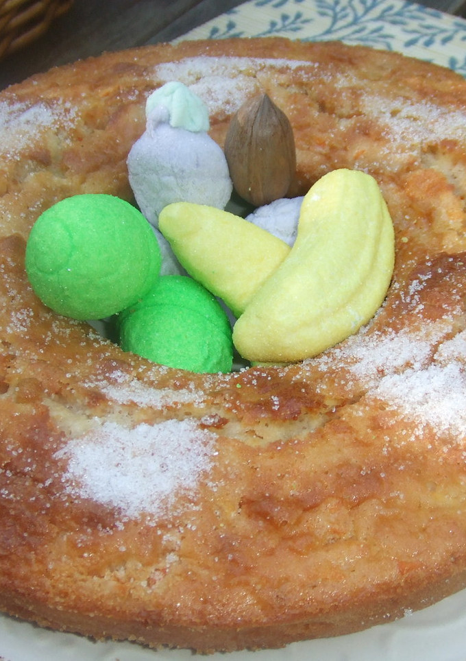Una foto de Pastel de zanahoria y manzana con mashmallow (nubecitas)