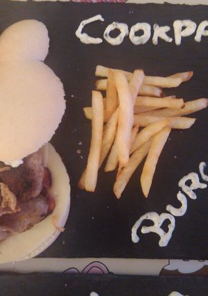 Una foto de Sándwich especial los del quinto