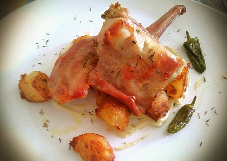 Conejo al horno con allioli