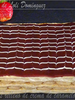 Una foto de Mil hojas relleno de crema de caramelo werther's