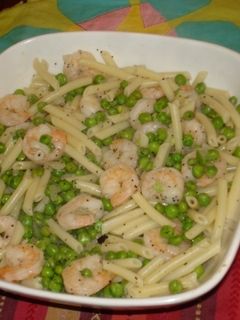 Una foto de Macarrones con camarones