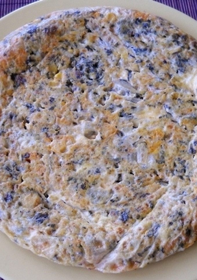 Una foto de Tortilla de verduras con maíz y pasas
